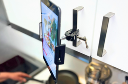 NBO Universal Tablet/Phone Holder